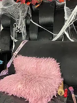 Gabrielle Sexy94 online show from November 3, 2025, 11:04 pm