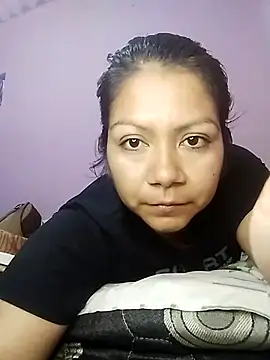 Snapshot of Alexxxia69 chatting on September 19, 2025, 2:46 am Alexxxia69 online show from September 19, 2025, 2:46 am