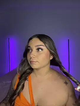 AnnyLopezzz  online show from November 2, 2025, 4:37 am