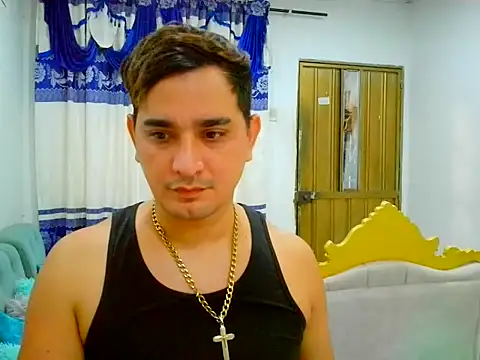 JHOVA23CM online show from October 10, 2025, 4:44 am