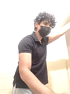 Snapshot of Goodmens5 chatting on October 14, 2025, 9:21 am Goodmens5 online show from October 14, 2025, 9:21 am