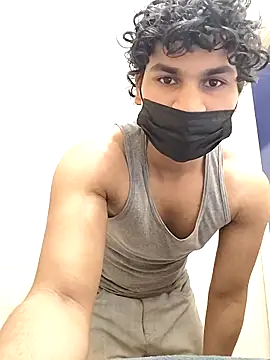 Snapshot of Goodmens5 chatting on February 27, 2026, 3:12 pm Goodmens5 online show from February 27, 2026, 3:12 pm