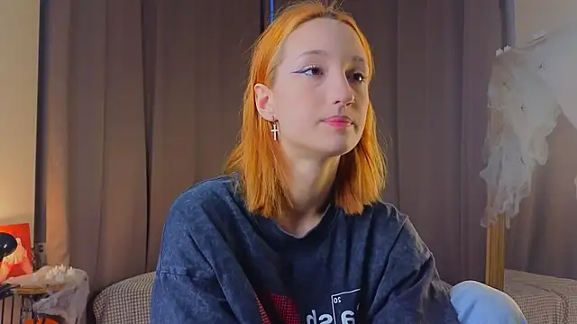 MaryroseRoeder online show from November 4, 2025, 3:16 am