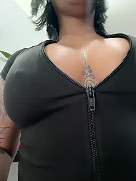 AlannaEvons online show from January 16, 2026, 7:29 pm