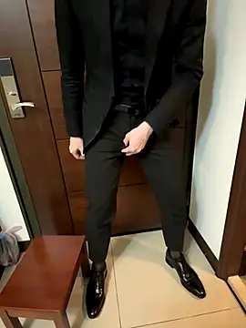 Snapshot of blaconeboy chatting on November 27, 2025, 3:36 pm blaconeboy online show from November 27, 2025, 3:36 pm