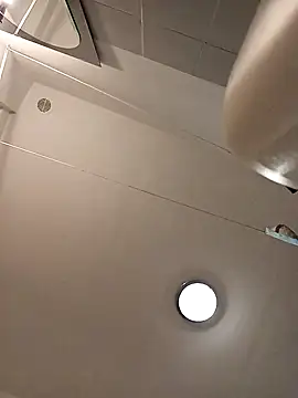 krysztalowy online show from October 25, 2025, 7:38 am