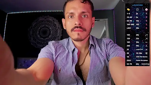 TianZilac online show from November 18, 2025, 9:08 pm