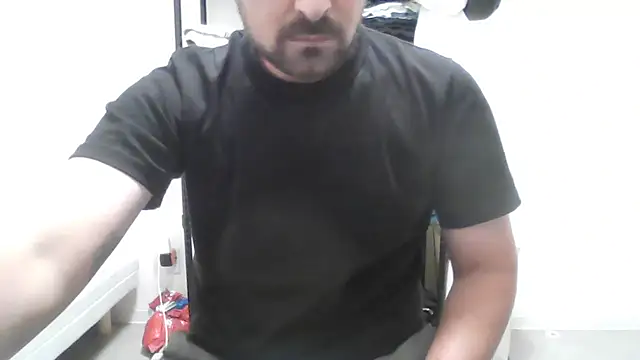 Snapshot of hornyjoe_xxx chatting on October 27, 2025, 8:07 am hornyjoe xxx online show from October 27, 2025, 8:07 am