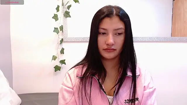 Snapshot of louis_k chatting on April 25, 2026, 11:24 am louis k online show from April 25, 2026, 11:24 am