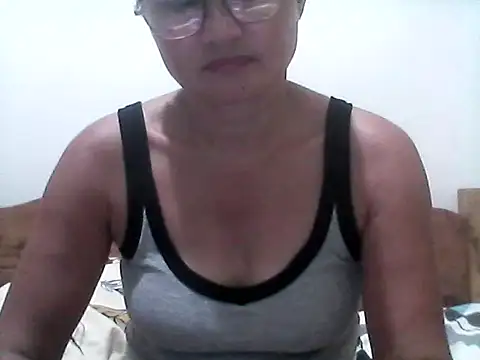 nathalie0045 online show from May 23, 2026, 9:24 am