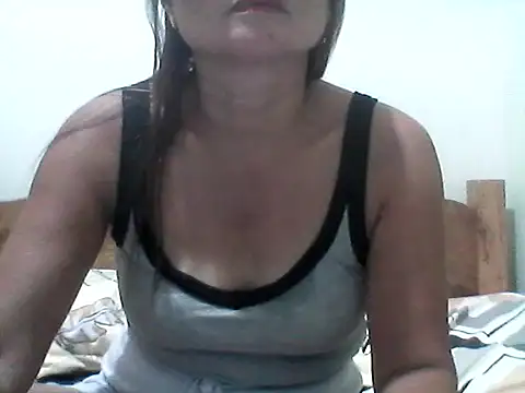 nathalie0045 online show from May 24, 2026, 9:58 am
