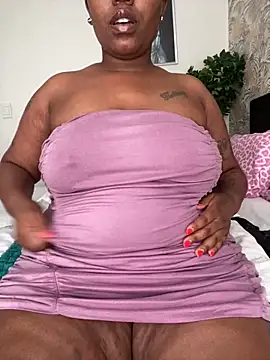 Snapshot of fatpussydallx chatting on June 27, 2026, 7:02 am fatpussydallx online show from June 27, 2026, 7:02 am