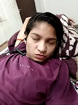 Hotty-sofiya online show from October 13, 2025, 4:45 am