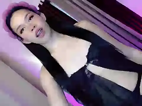 Snapshot of mysterious_flower101 chatting on November 25, 2025, 11:05 pm mysterious flower101 online show from November 25, 2025, 11:05 pm