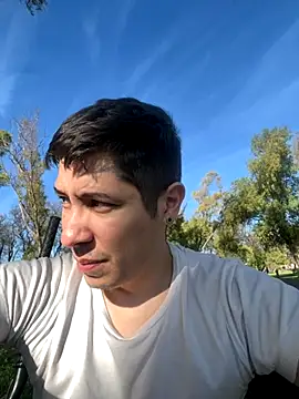 Snapshot of 9999Alez chatting on October 10, 2025, 7:46 pm 9999Alez online show from October 10, 2025, 7:46 pm