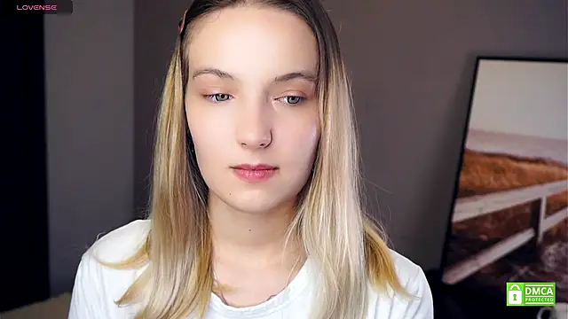 Snapshot of HongTomczak chatting on September 23, 2025, 6:38 am HongTomczak online show from September 23, 2025, 6:38 am