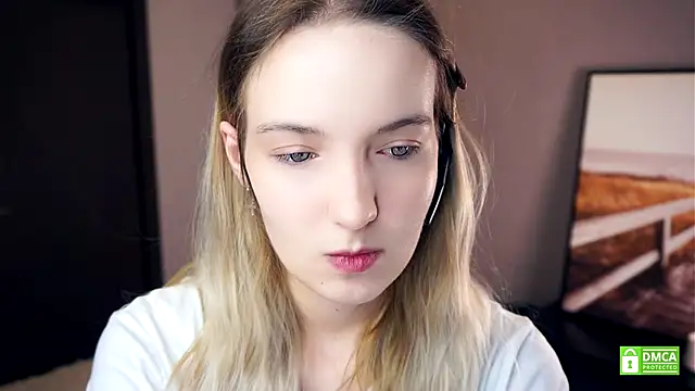 Snapshot of HongTomczak chatting on September 26, 2025, 6:50 am HongTomczak online show from September 26, 2025, 6:50 am