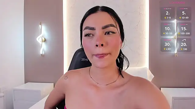 emily tolson online show from December 13, 2025, 7:53 pm