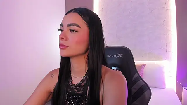 emily tolson online show from March 19, 2026, 7:18 pm