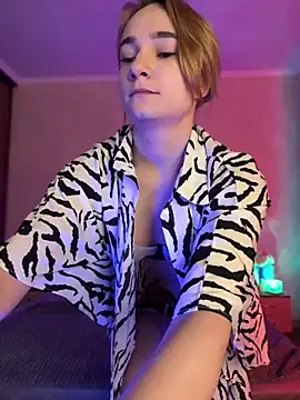 SugarDanger online show from March 16, 2026, 5:24 am