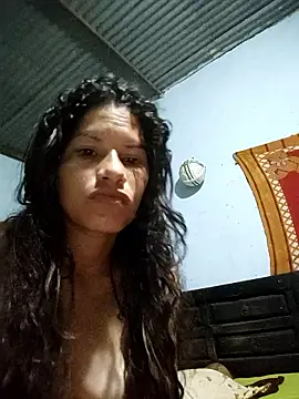 Snapshot of Lagataymoreno chatting on November 25, 2025, 4:56 am Lagataymoreno online show from November 25, 2025, 4:56 am