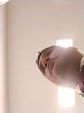 danigarci2307 online show from November 13, 2025, 8:41 pm