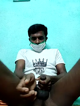 ShinuRoy online show from December 4, 2025, 12:09 am