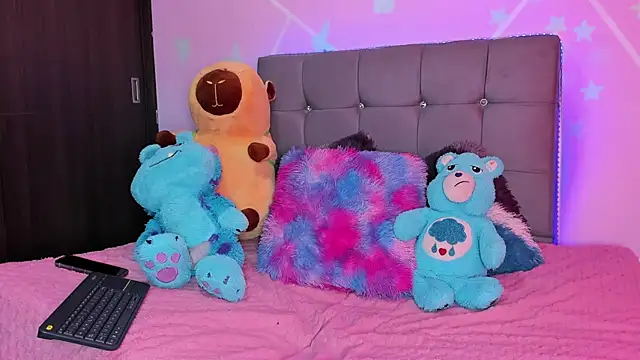 Snapshot of Playboy_Andersex chatting on September 21, 2025, 6:09 pm Playboy Andersex online show from September 21, 2025, 6:09 pm