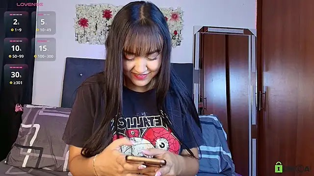 madisonwalkeeer online show from October 12, 2025, 12:59 pm