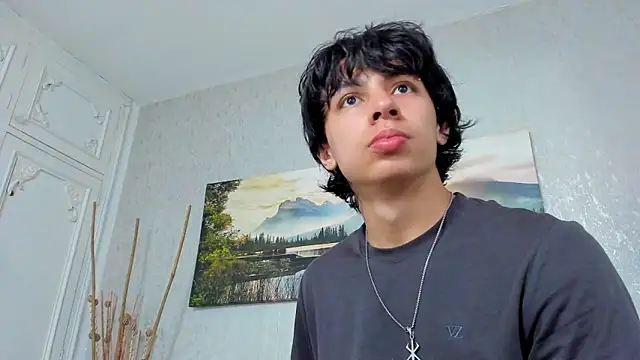 Snapshot of Tyler_durten chatting on February 4, 2026, 3:23 am Tyler durten online show from February 4, 2026, 3:23 am