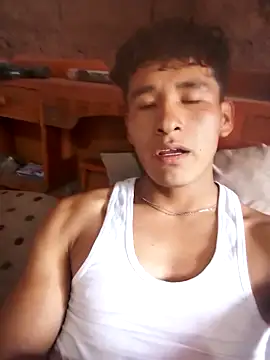 califa5A online show from September 25, 2025, 4:43 pm