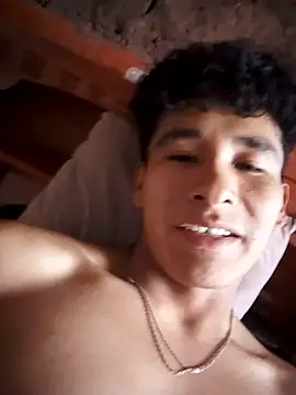 califa5A online show from October 6, 2025, 8:28 pm