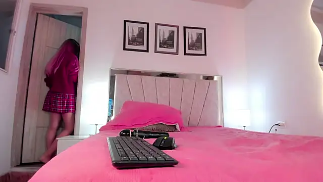 FuckingYoungs online show from November 11, 2025, 2:33 am