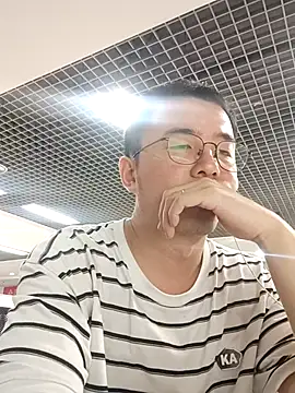 nnnnnan9527 online show from September 9, 2025, 2:55 am