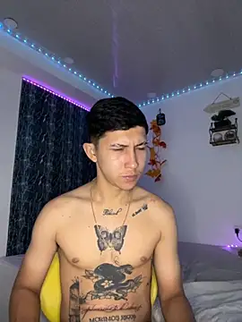 Snapshot of Alejandro_BigCock22 chatting on September 12, 2025, 3:06 am Alejandro BigCock22 online show from September 12, 2025, 3:06 am