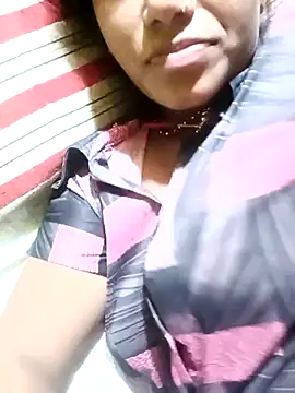 Snapshot of WildKavya chatting on September 20, 2025, 3:24 pm WildKavya online show from September 20, 2025, 3:24 pm