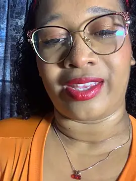 Snapshot of Yera_brown69 chatting on October 6, 2025, 8:28 pm Yera brown69 online show from October 6, 2025, 8:28 pm