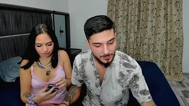 Snapshot of LeoHeat chatting on November 7, 2025, 9:48 pm LeoHeat online show from November 7, 2025, 9:48 pm