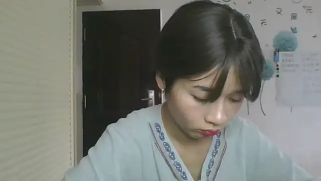 Monice1314 online show from September 20, 2025, 5:41 am