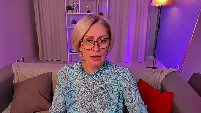 PamellaMurphy online show from October 28, 2025, 8:29 am