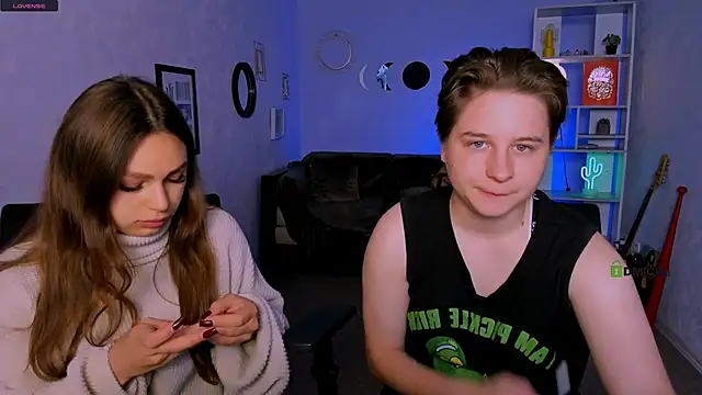 Snapshot of niri_vex chatting on October 12, 2025, 5:39 am niri vex online show from October 12, 2025, 5:39 am