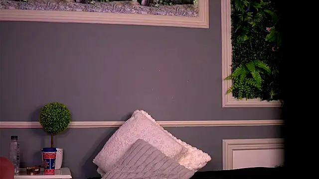 BellaEveX online show from November 13, 2025, 7:29 am