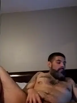 hornylatino702 online show from January 7, 2026, 11:34 am