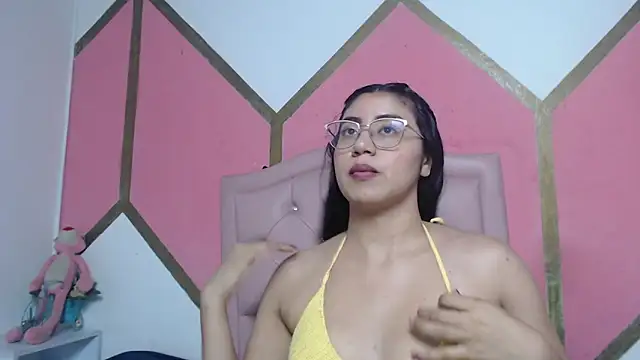 Mia Wilsom online show from October 10, 2025, 11:31 am