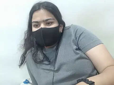 Snapshot of Nataliya_Singh chatting on March 17, 2026, 4:43 pm Nataliya Singh online show from March 17, 2026, 4:43 pm