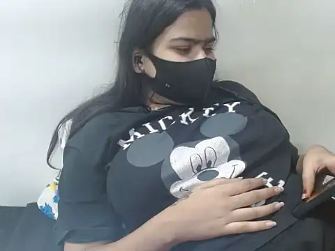 Snapshot of Nataliya_Singh chatting on April 1, 2026, 3:53 pm Nataliya Singh online show from April 1, 2026, 3:53 pm