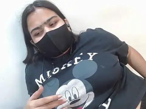 Snapshot of Nataliya_Singh chatting on April 5, 2026, 4:31 am Nataliya Singh online show from April 5, 2026, 4:31 am