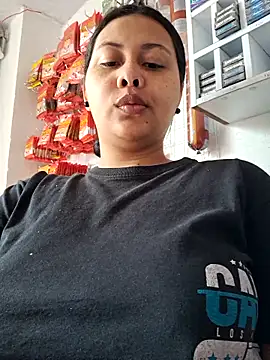 Alessandraa- online show from October 29, 2025, 4:09 pm