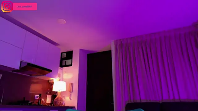 Snapshot of LeoCavalli_ chatting on September 11, 2025, 2:28 pm LeoCavalli online show from September 11, 2025, 2:28 pm