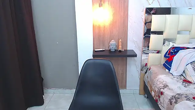 Snapshot of miss_leidy_ chatting on September 8, 2025, 9:36 pm miss leidy online show from September 8, 2025, 9:36 pm